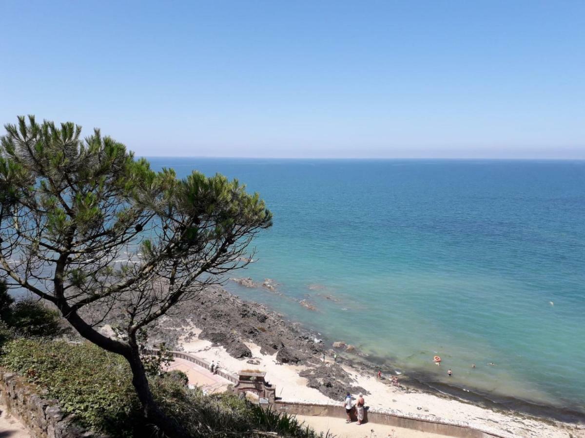 Granville Plage Plat Gousset Exterior photo